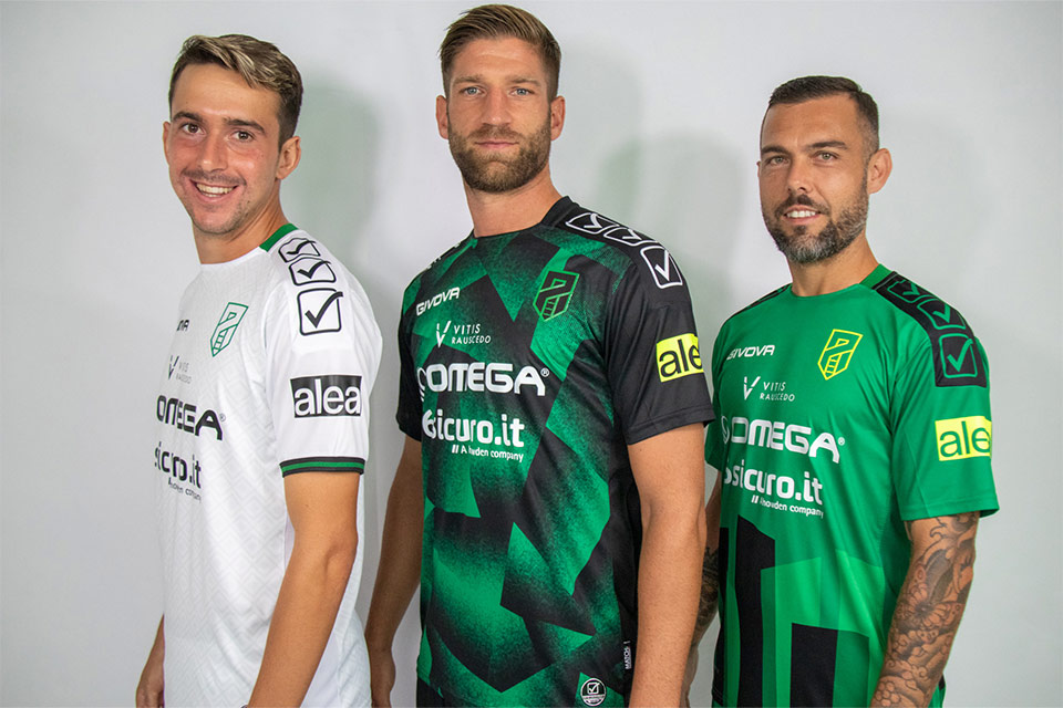 Maglie Pordenone Calcio Nuova stagione 2022-23